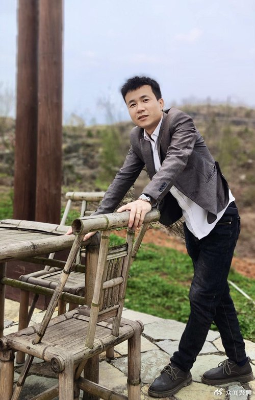 贵州新歌《故乡的姑娘》发行|贵州|故乡的姑娘|故乡_新浪新闻