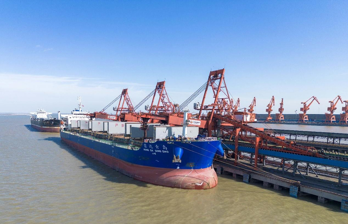 黄骅港电煤运输开门红