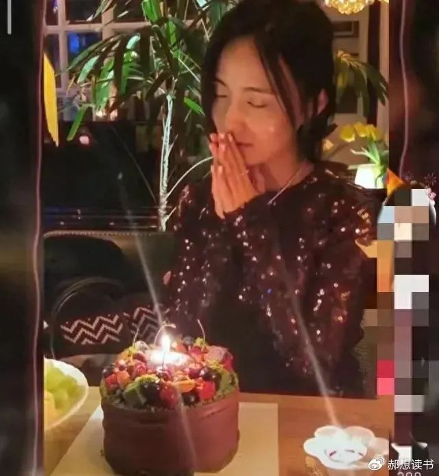 纵观李亚鹏数段感情,她最适合当老婆|海哈金喜|李亚鹏|瞿颖_新浪新闻
