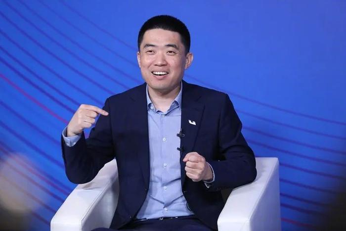 头条董事长卖车付工资的简单介绍