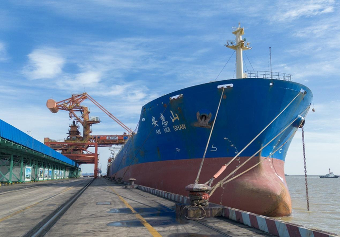 黄骅港电煤运输开门红