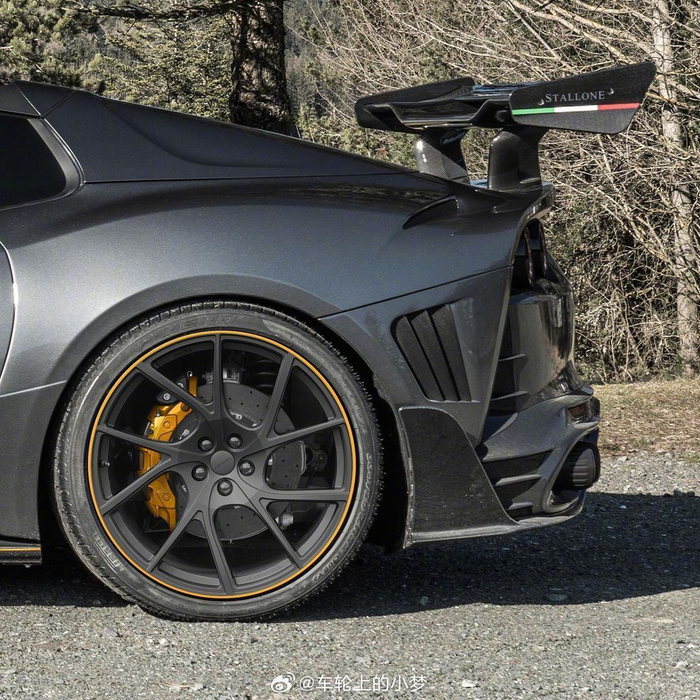 法拉利mansorystallonegts