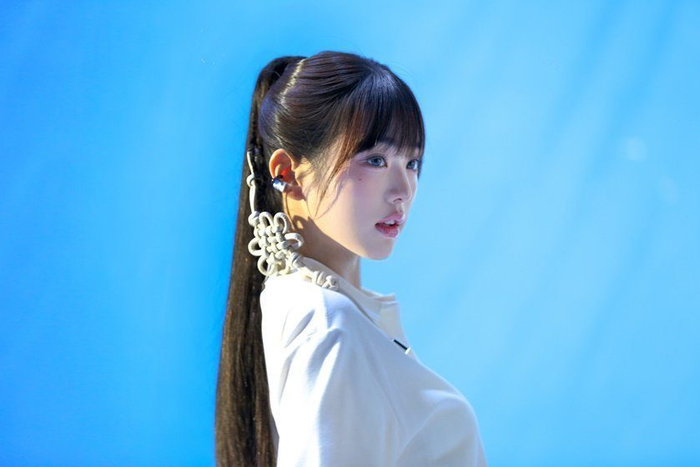 只能甩锅给星船娱乐,于是便有了此次内地粉丝接张元英被威胁的事件卖