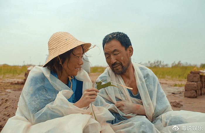 《隐入尘烟》的男主角，不是科班出身，却被海清视为表演老师