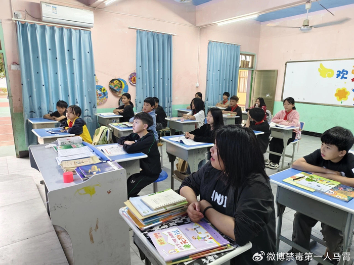 广西合浦:沙田镇开展"扫黄打非进校园 禁毒宣传在行动"主题系列宣