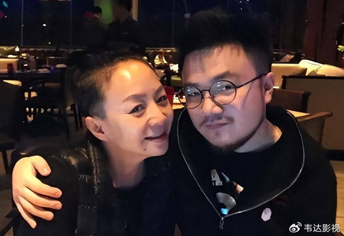 巴图|英达|宋丹丹_新浪新闻