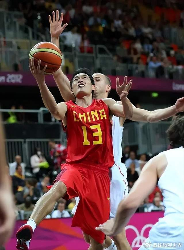陈江华:从篮球场的"天才后卫"到生活的幸福"全职奶爸"