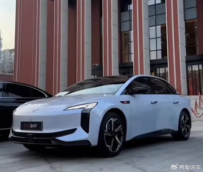 年初买车先别急,2024年,最值得买的5车型要来了|值得