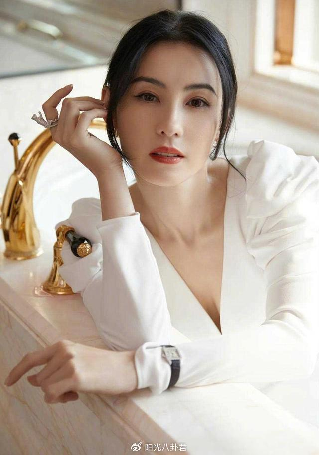 张柏芝方回应被前经纪人暗讽,与3任老板闹翻,向太说她说谎成性|朱永棠
