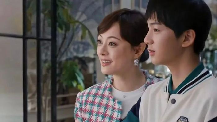 《蛮好的人生》剧中唯一靠谱的男性角色，是由这位10后小演员扮演