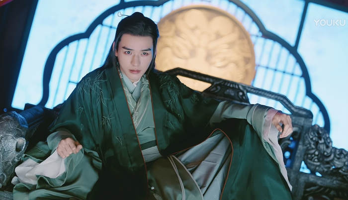 龚俊｜温客行红的、粉的、绿的、紫的、蓝的……|龚俊|孔雀|衣橱
