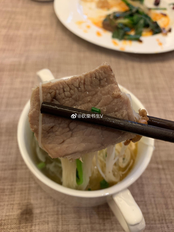 中江挂面在四川享有盛誉,特别是中江空心挂面,面条细如头发丝