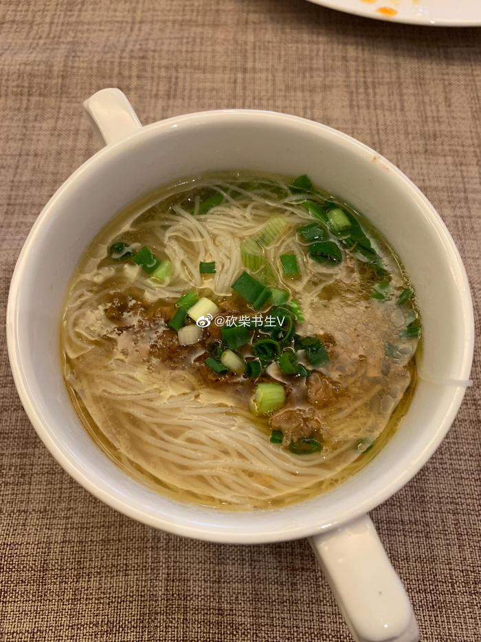 中江挂面在四川享有盛誉,特别是中江空心挂面,面条细如头发丝