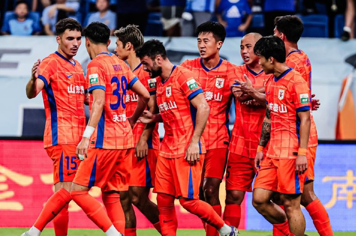 山东泰山完成双杀，4场3胜狂揽9分，深圳又输了：耻辱4连败