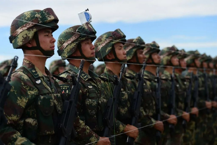 【夜读 · 我们的新时代】兵之味_新浪新闻