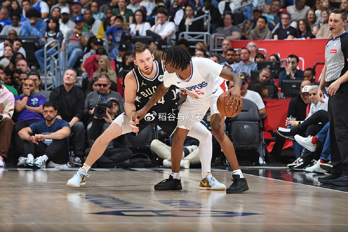 最近一段时间,因为拉塞尔-威斯布鲁克(russell westrook)遭遇手部伤势