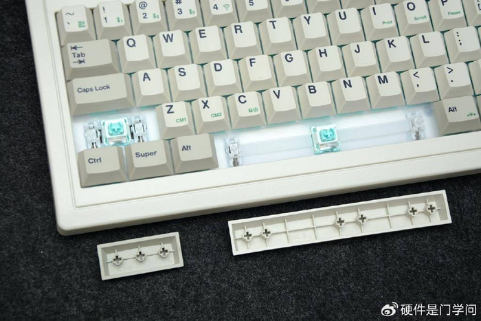 大爷的外观,小伙的心,腹灵og87复古灰三模机械键盘