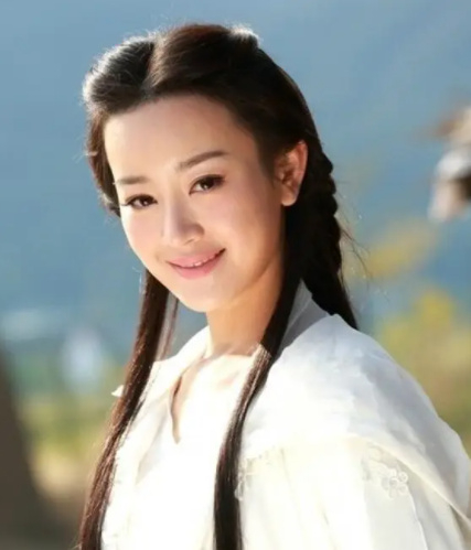 整容堪比毁容,看看张檬的变化,就知道有多吓人了.
