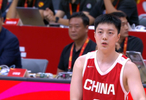 中国男篮两连败，胡明轩+16最高，李弘权7中0廖三宁得分王