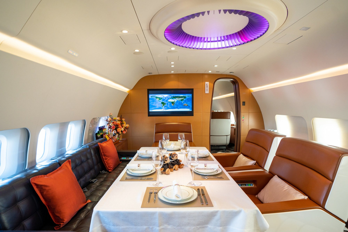 波音公务机bbj里的大床房