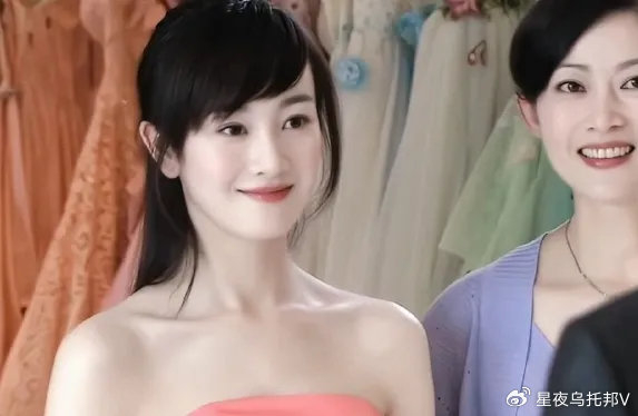 整容堪比毁容,看看张檬的变化,就知道有多吓人了.