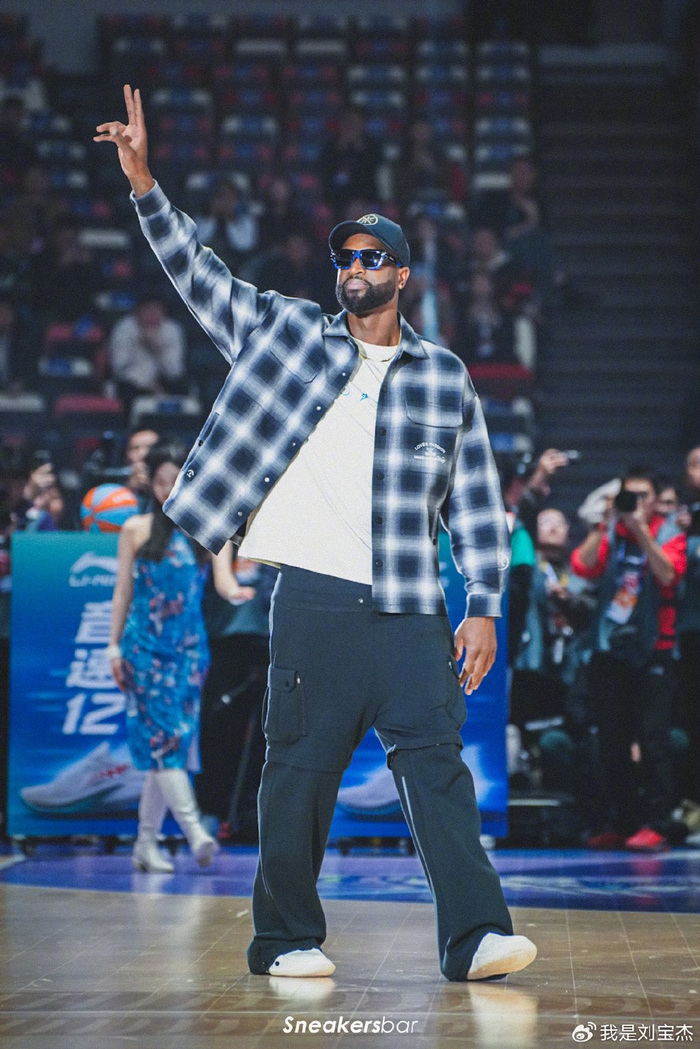 cba全明星南区逆转北区票王胡明轩31分获得mvp