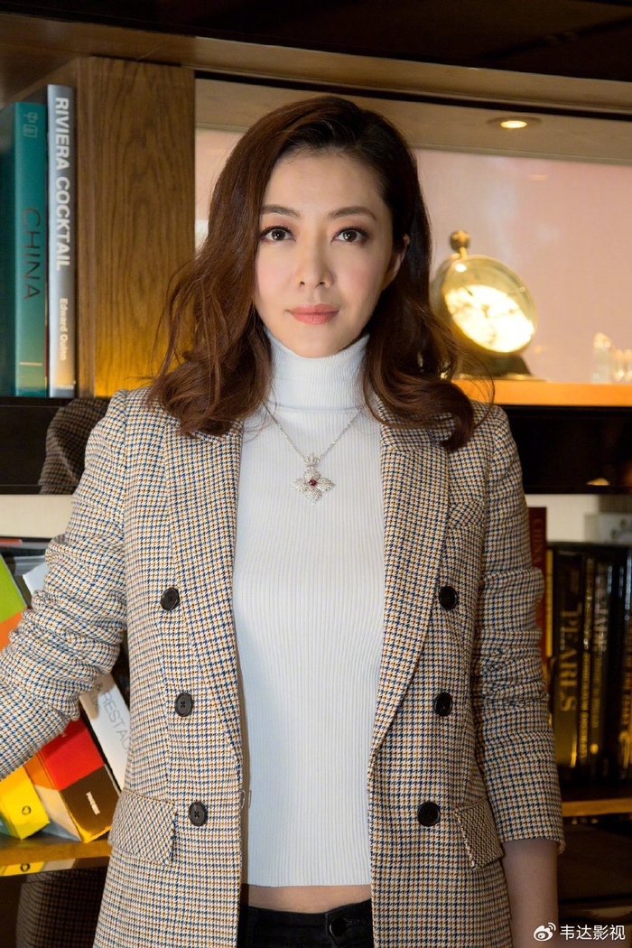 郭富城竟不珍惜42岁熊黛林的完美身材!|熊黛林|舞蹈|影视界_新浪新闻