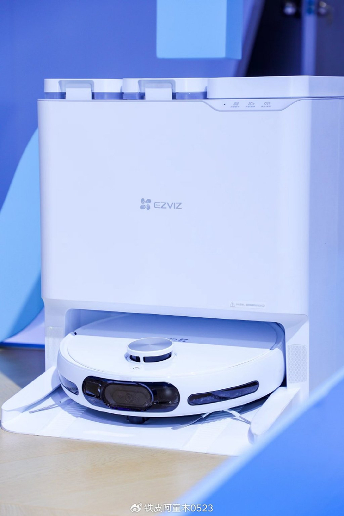 awe2024打卡萤石展台ai视觉技术赋能强势入局智能清洁赛道