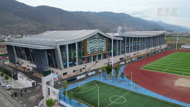 中国乒协会员联赛云南石屏站开赛