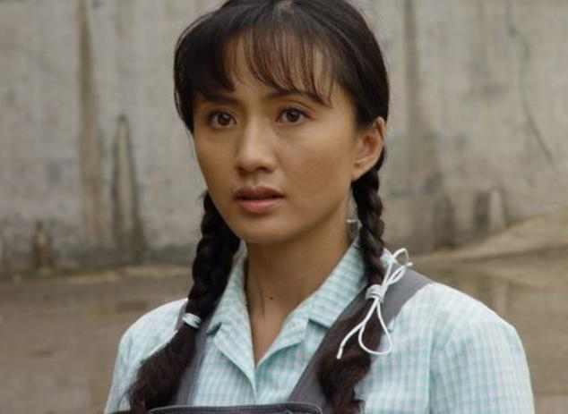 她出道38年0绯闻,14岁主演《聊斋》,以出色的演技征服观众