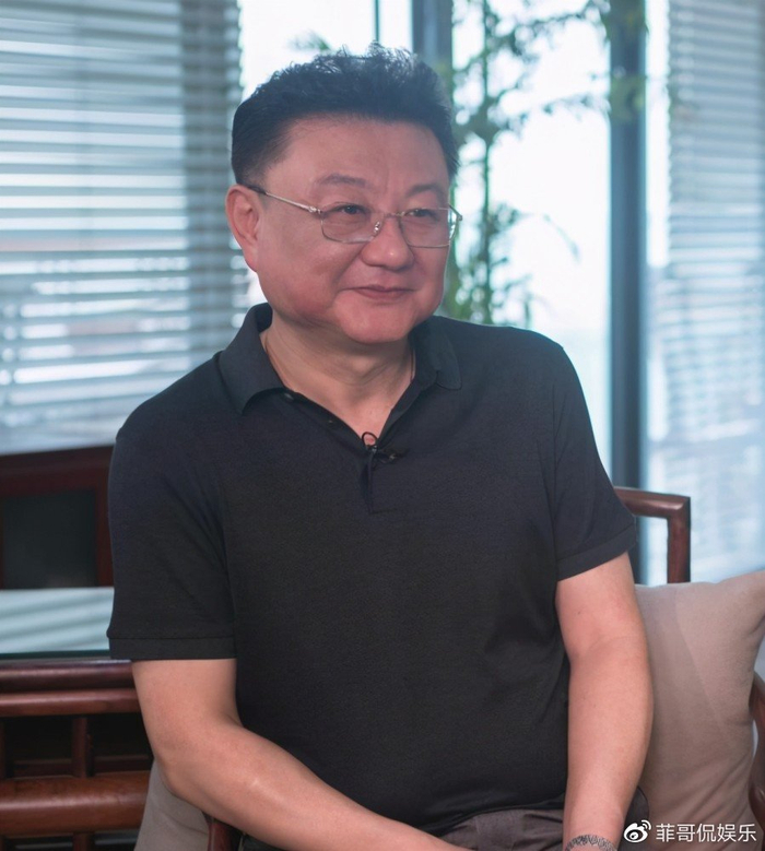 刘纯燕事件再发酵!参加网红婚礼引众怒,她该如何挽回声誉?|王宁|同林鸟|夫妻|沉默|金龟子_新浪娱乐_新浪新闻