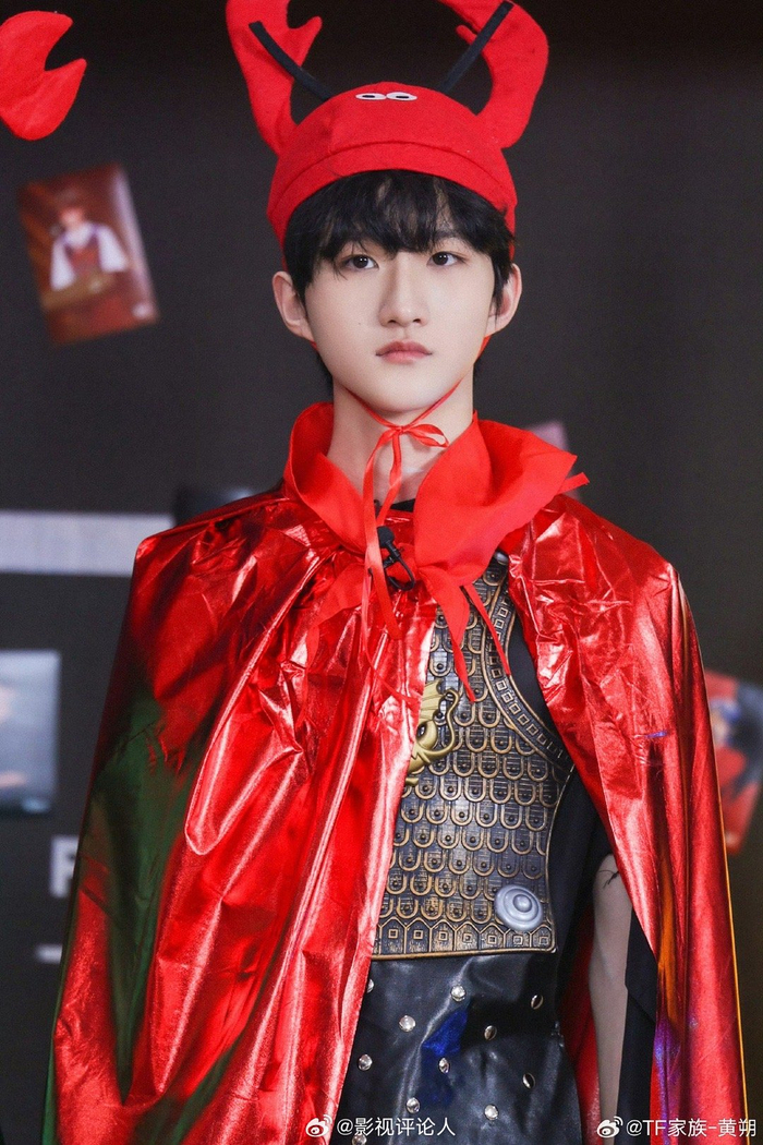 tf家族三代大年初四营业照