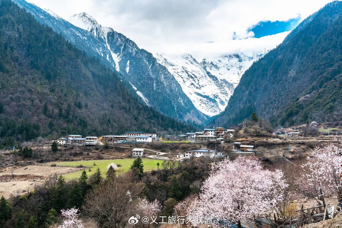 雨崩村的春天,同样让人难以拒绝!