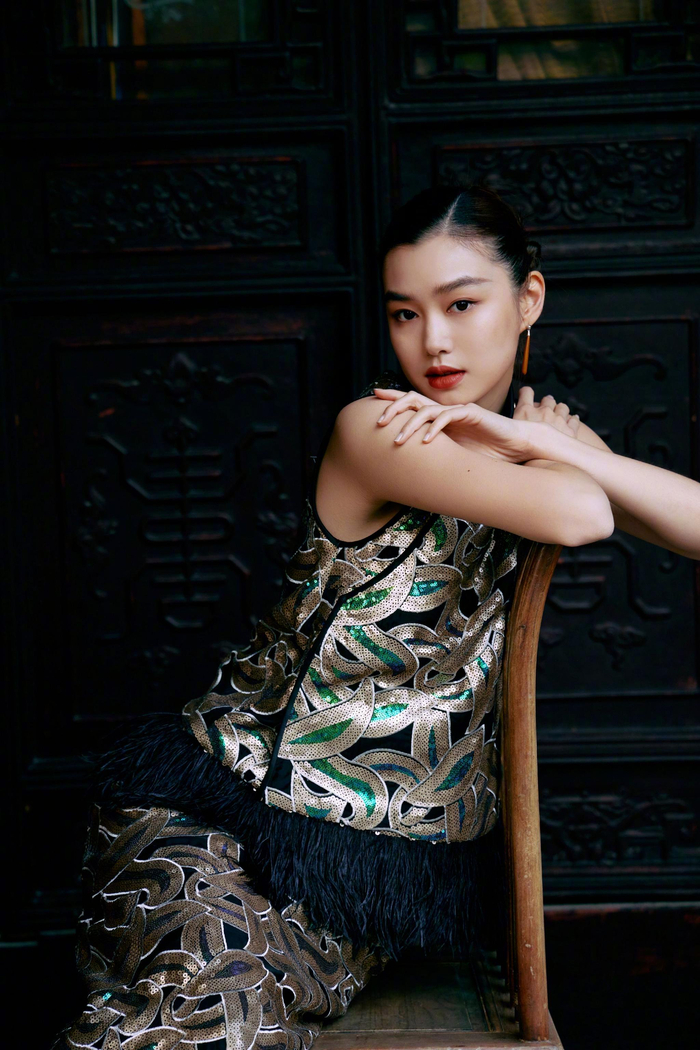 今天亮相vogue时尚之力盛会的陈瑜身穿mmessential旗袍