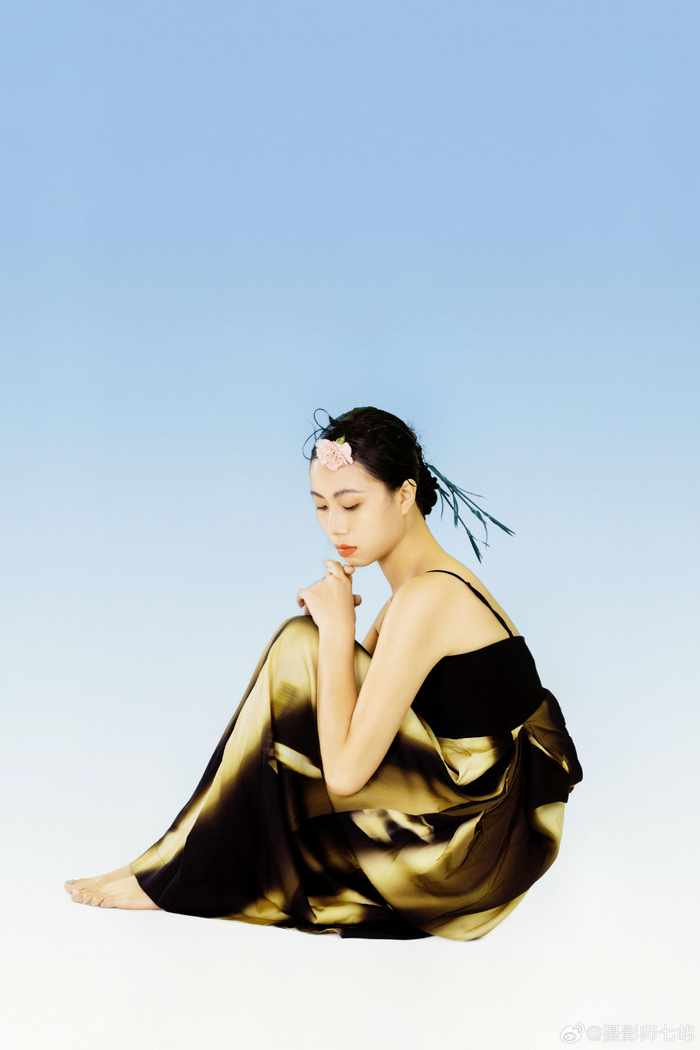 一组新中式makeupgoushengmodel梨子brand