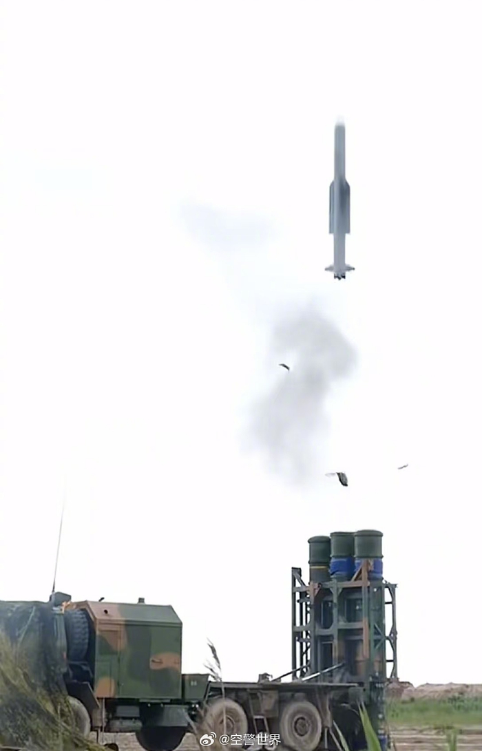 好看,红旗16防空导弹起飞