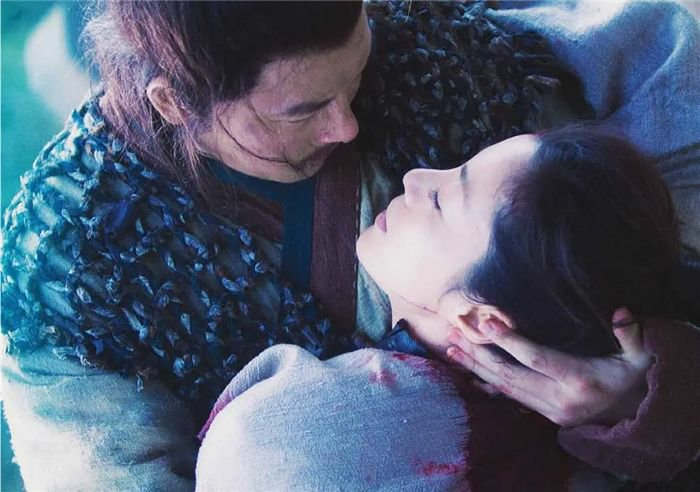 13年前的《剑雨》,被称为“烂片”,如今却是武侠片最后的荣光|吴宇森|剑雨江湖|杨紫琼|卧虎藏龙|剧本_新浪娱乐_新浪新闻