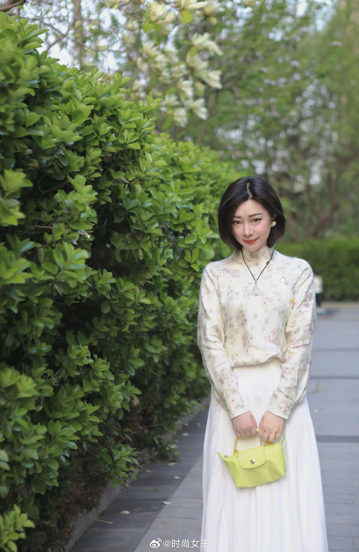 赶着回京就为了这场苏堤春晓落花闲院春衫薄薄衫春院闲花落