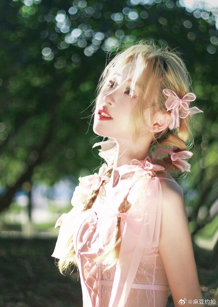 约摄影师,除了私房照都可以模特:小渔同学坐标:湛江约拍请私信麻豆约