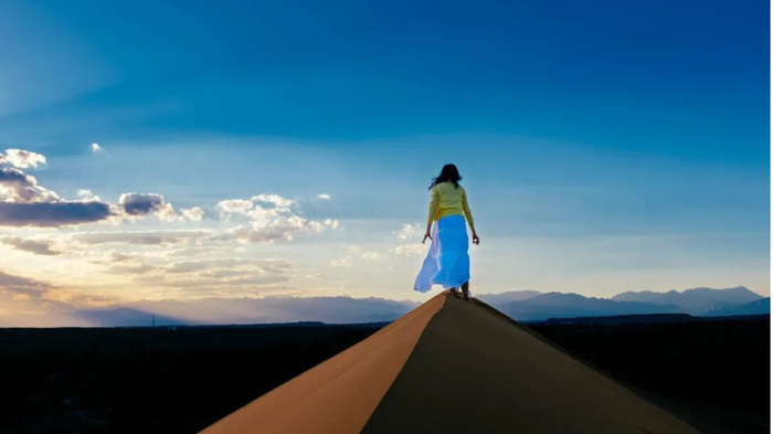 一定要和“能见得你好”的人在一起