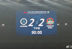 2-2！河南险遭翻盘，裁判成主角，一对抗就倒，一倒地就吹哨