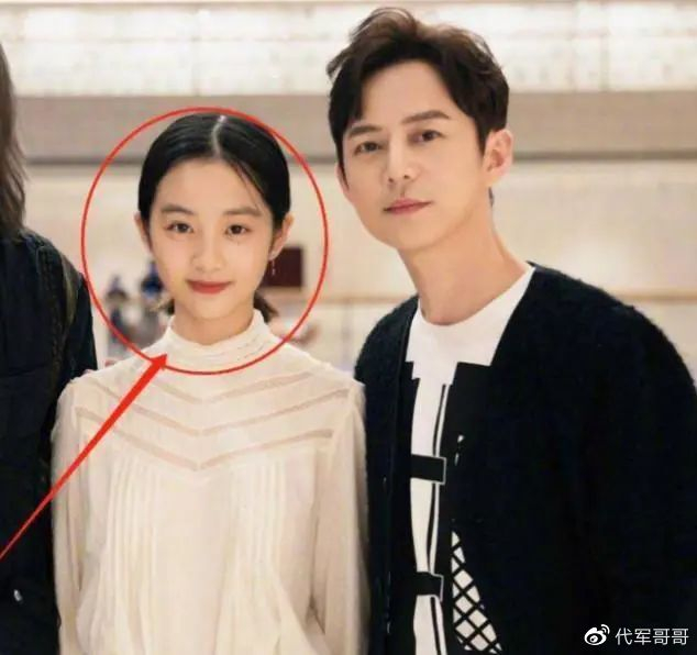 这一次，17岁的黄多多，不再被世界宽容|黄多多|黄磊|打扮