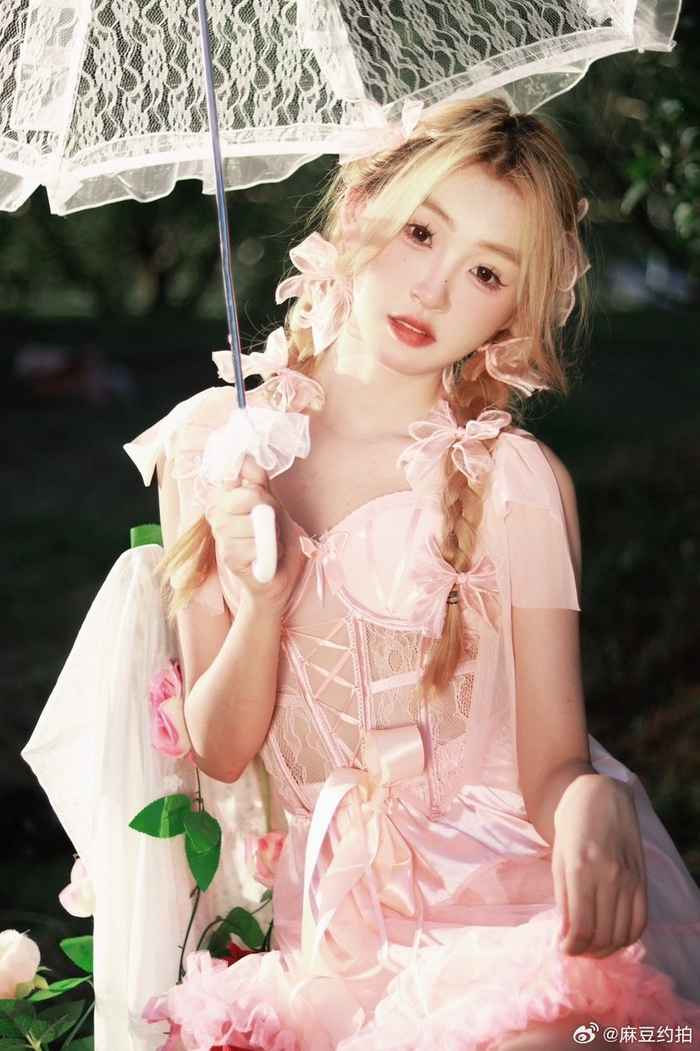 约摄影师,除了私房照都可以模特:小渔同学坐标:湛江约拍请私信麻豆约