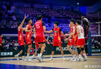 一场3-2，亚运会D组尘埃落定，中国男排复仇，淘汰赛避开两大强敌