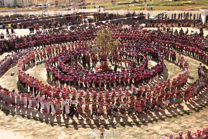 彝族左脚舞原生地——蟠猫乡__财经头条