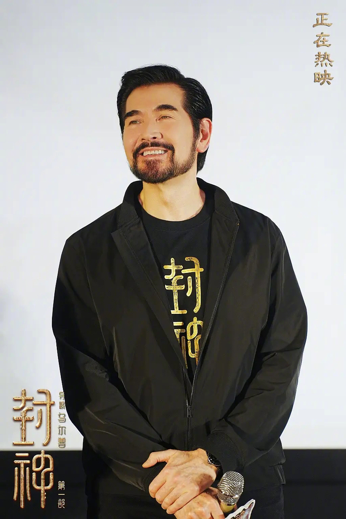 简直令人难以想象62岁的费翔竟然拥有如此健硕有型的身材