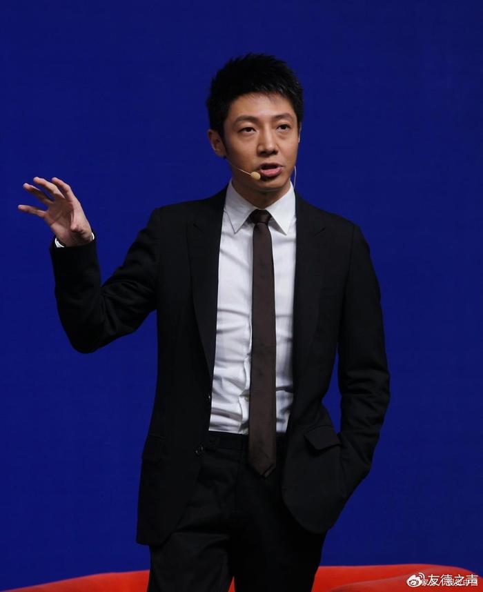 撒贝宁抢走了孟郊的代表作的报道引发了热议|撒贝宁|孟郊|游子吟_新浪