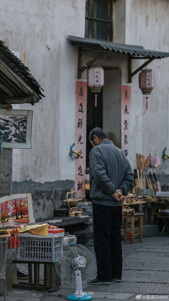 繁华外,市井处,最是人间__财经头条