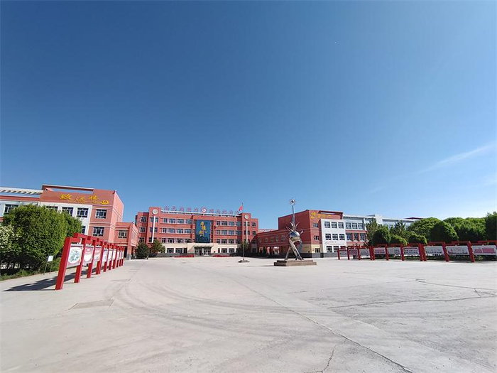 扬帆班十五周年 | 喜报如约而至,九个扬帆班承载希望而来