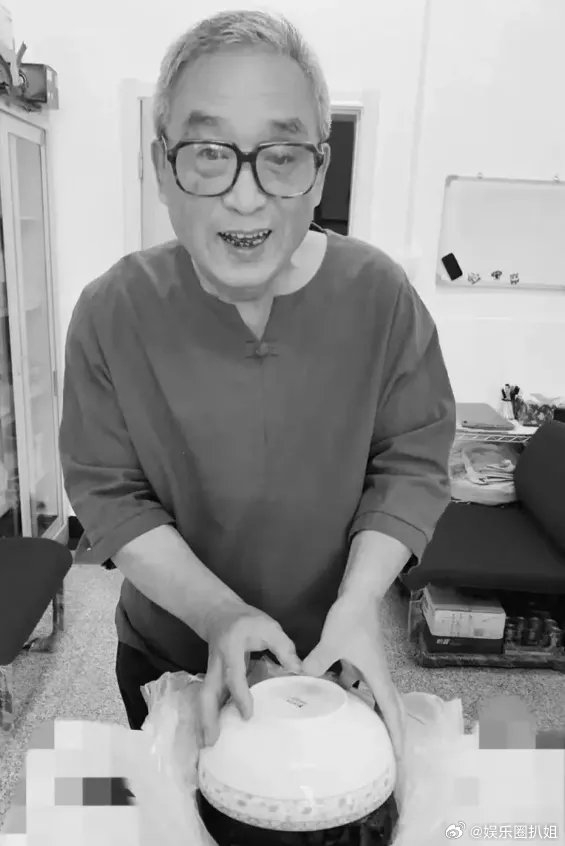 李洪生一位在电影界有着举足轻重地位的导演